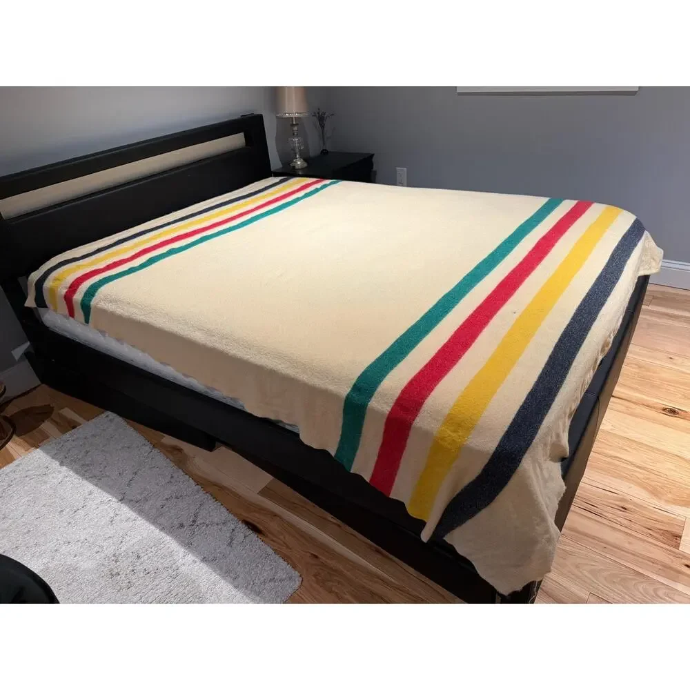 Early's Of Witney 100 percent wool blanket queen/full 86” x 76” vintage stripes
